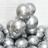 Kép 2/3 - Ezüst metál latex lufi 25 db – 30 cm