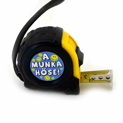 Mérőszalag -munka hőse -