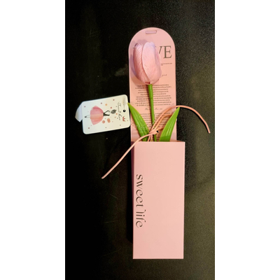 Rózsaszín tulipán díszdobozban