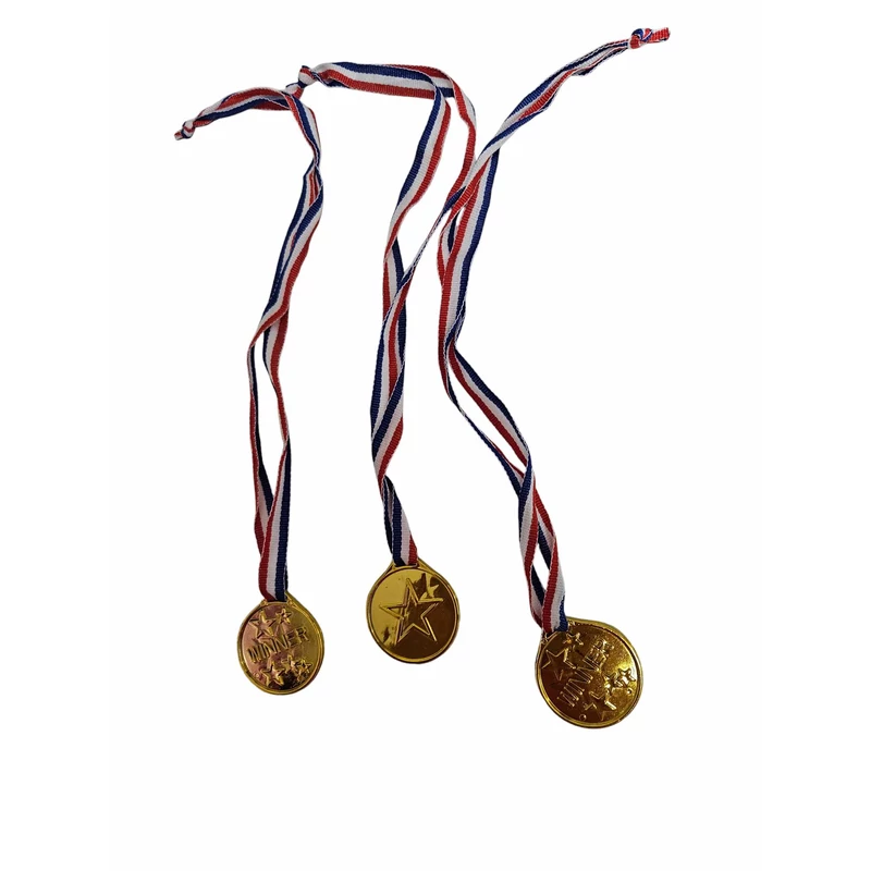 Winner csillagos érem, 3 db 