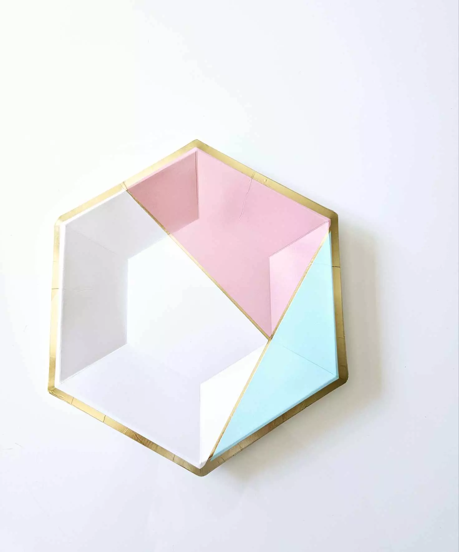 Hatszögletű papírtányér-rózsaszín- fehér-kék Hexagon, 22 cm