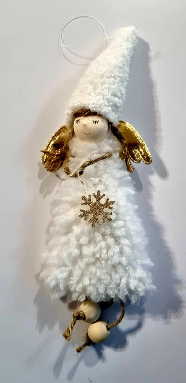 Angyal hosszú sapkában akasztós textil 34 cm fehér 