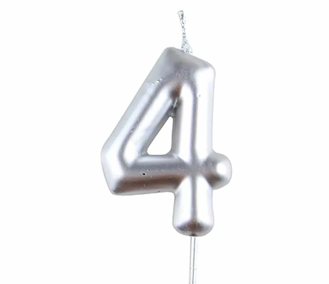 4 - es ezüst króm számgyertya, 6 cm