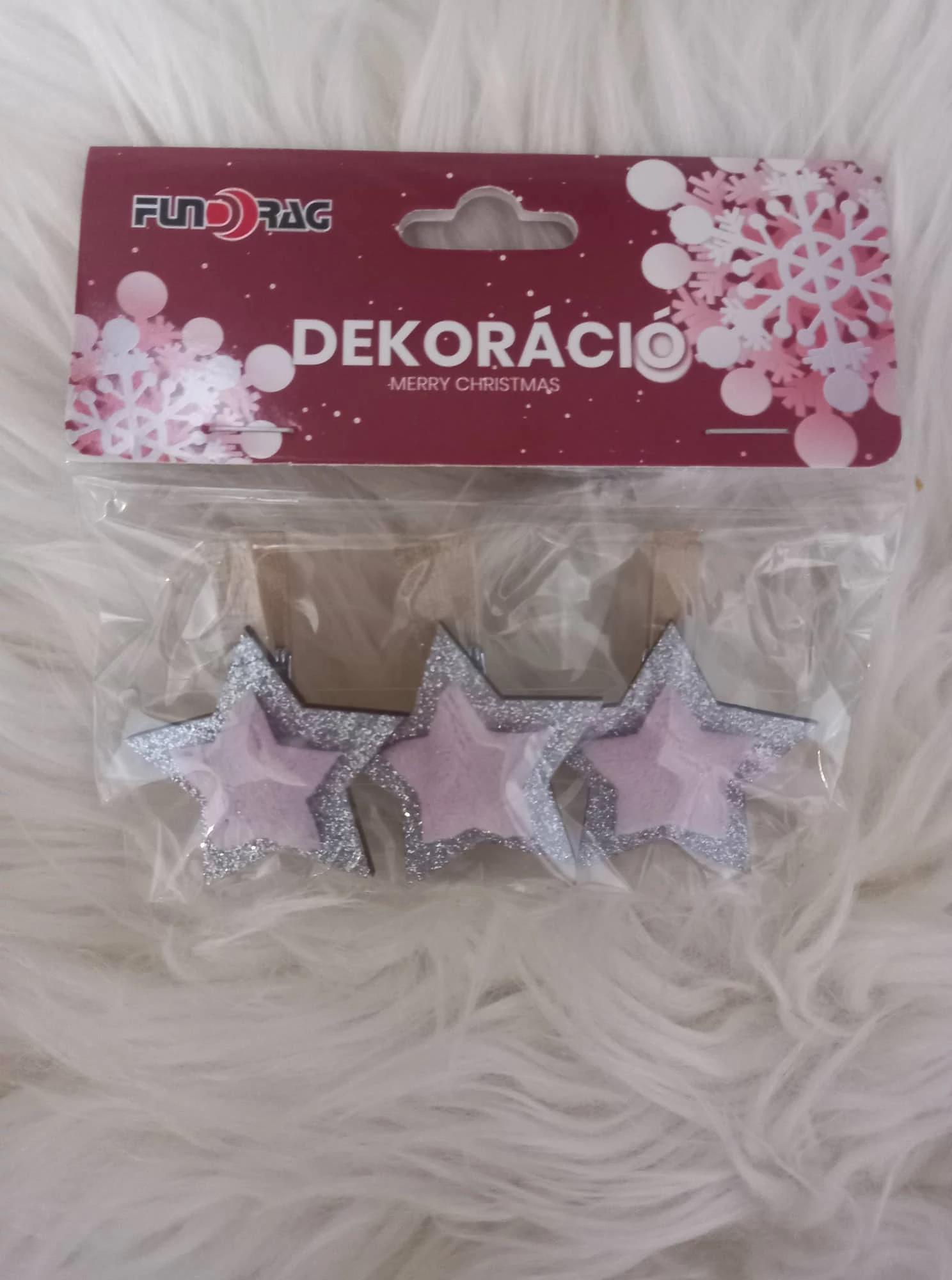 Karácsonyi dekorációs termék 3 db csillag csipeszen